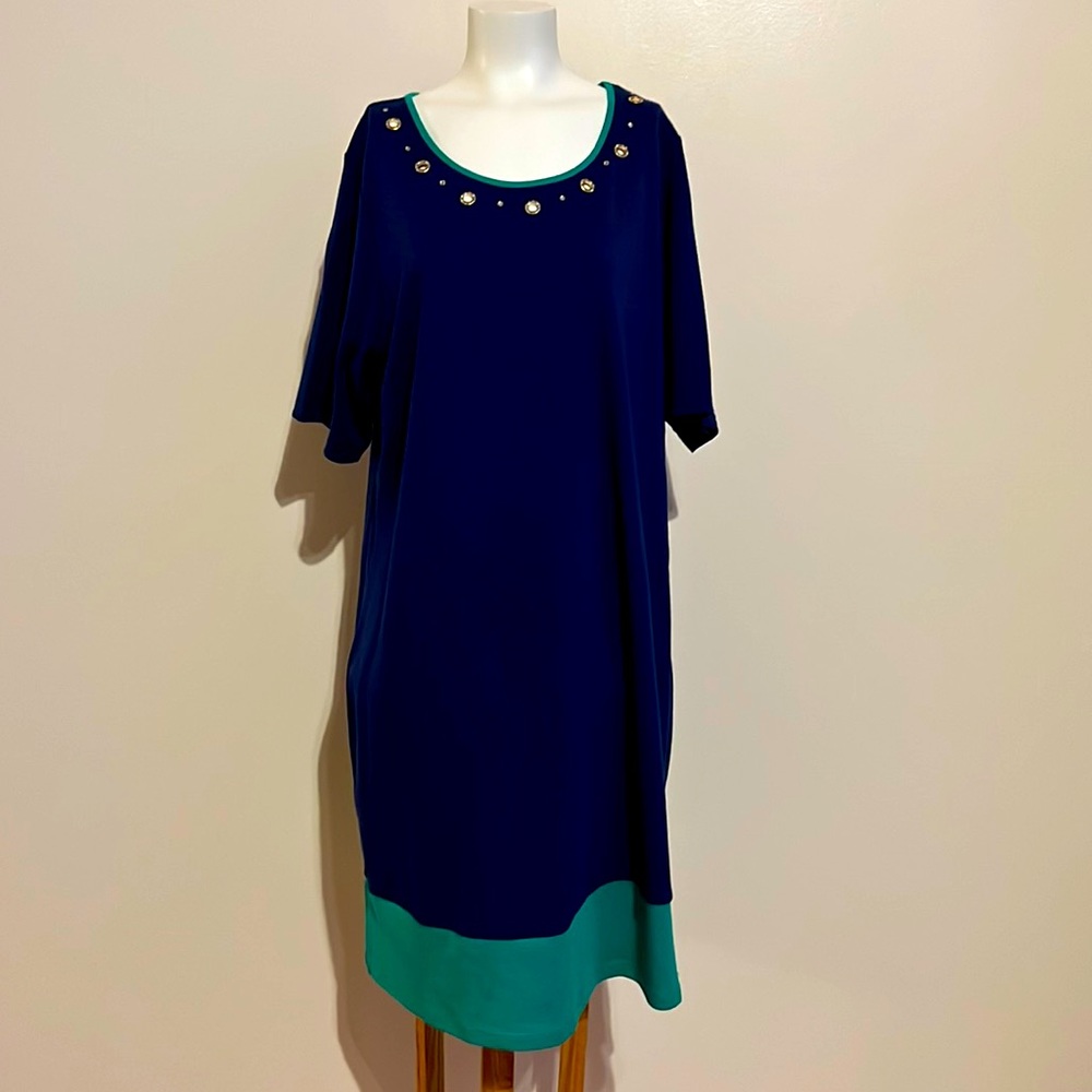 Quacker factory Block colored dress by Jeannie Bice with stud embellishm…